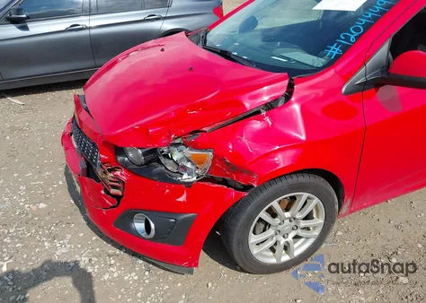 2014 Chevrolet Sonic Lt Auto из США, поврежденный, VIN 1G1JC5SH7E4149946